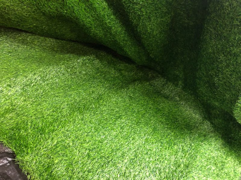 Photo 1 of 6 x 8 feet artificial grass layout color black and green 