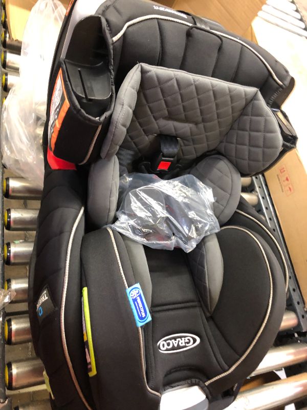 Photo 5 of Graco Extend2Fit 3 in 1 Car Seat Ride Rear Facing Longer with Extend2Fit