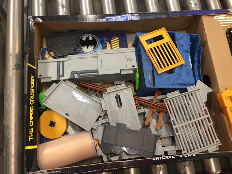 Photo 1 of Batman 3-in-1 Batcave Playset with Exclusive 4-inch Batman Action Figure and Battle Armor