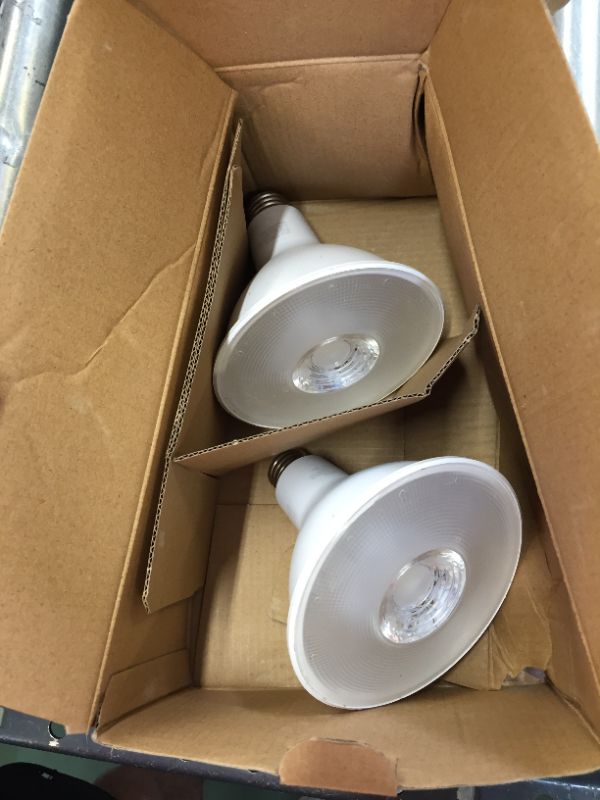 Photo 2 of 90-Watt Equivalent PAR38 Non-Dimmable LED Light Bulb in Daylight (4-Pack)