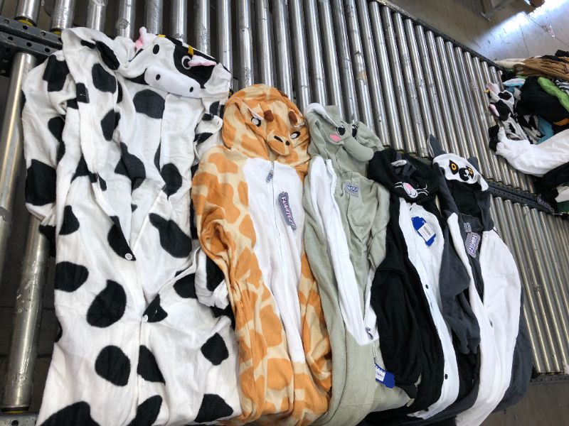 Photo 1 of Set of 5 variety onesie pajamas size left to right - L, M, M, M, M