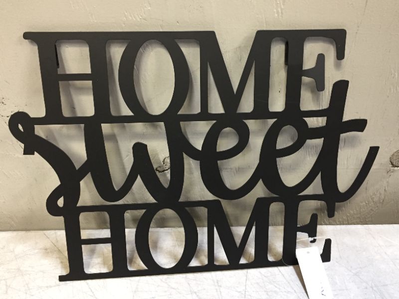 Photo 1 of 15 x 11 in metal decoration sign