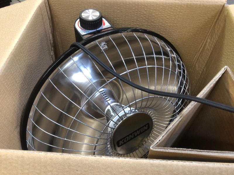 Photo 2 of 700/1000-Watt Oscillating Parabolic Dish Radiant Electric Portable Heater
