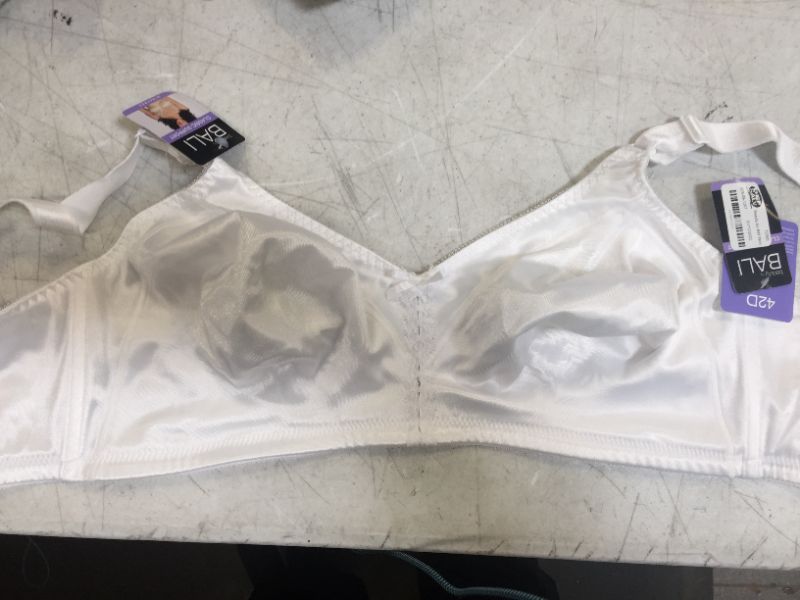 Photo 1 of Beauty by Bali Women's Wirefree Spacer Ultralight Bra B440 - white size 42D