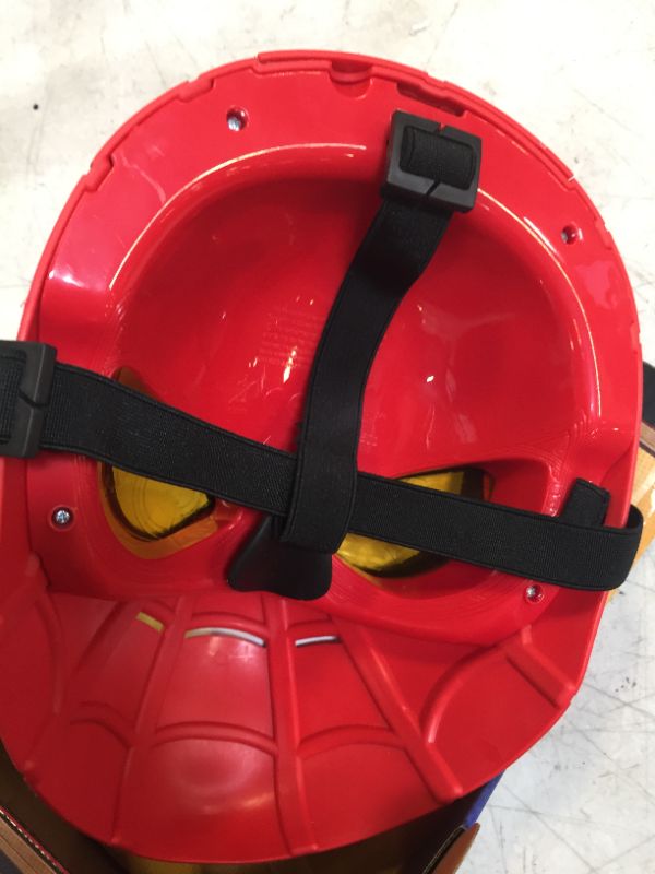 Photo 1 of Marvel Spider-Man Glow FX Mask

