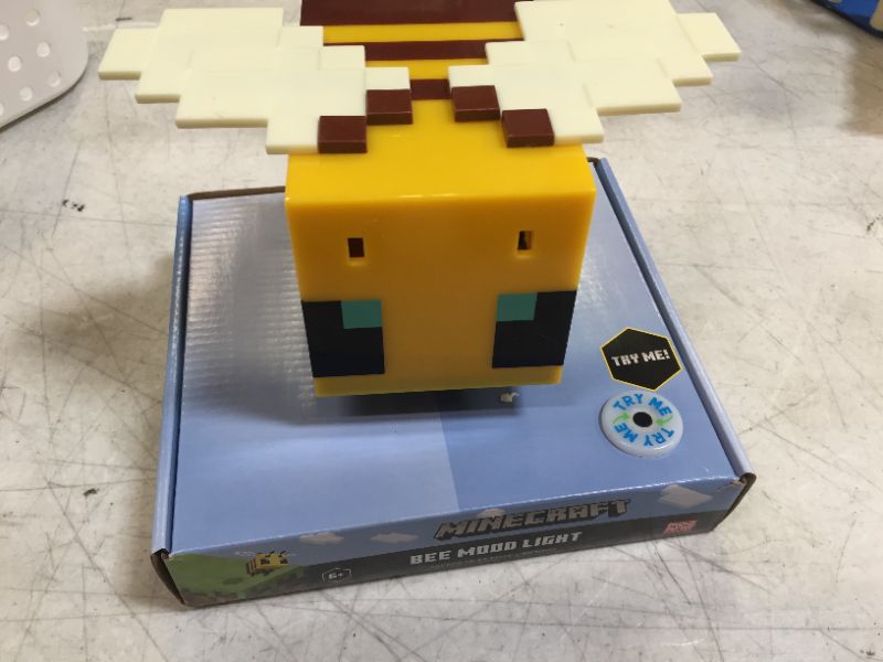 Photo 1 of Minecraft Bee Mood Nightlight

