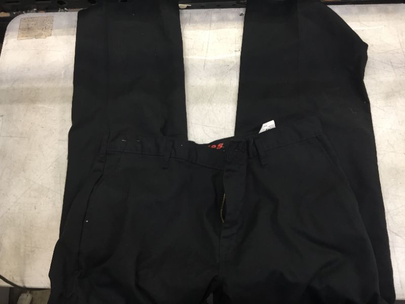 Photo 2 of Dickies Men's Relaxed Fit Trousers - Black size 36 x 32 

