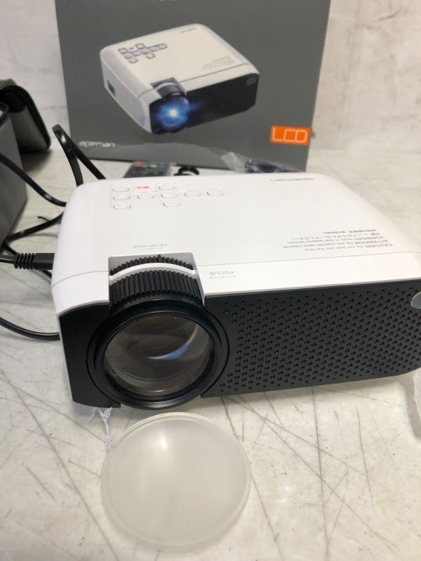 Photo 2 of Apeman Projector LC350 Digital LCD Projector 1080p

