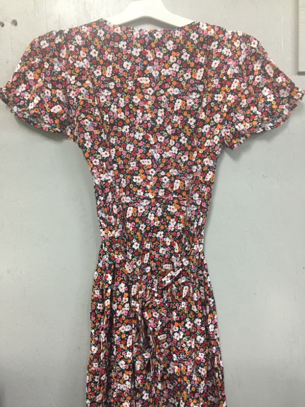 Photo 3 of Mckinley Ditsy Floral Button Front Dress SIZE MEDIUM 