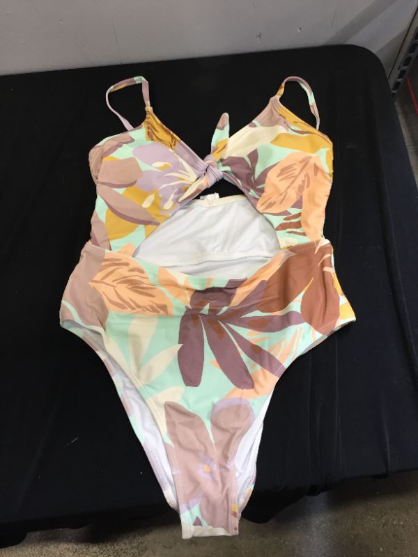 Photo 2 of CUPSHE Hailie Floral Cut Out Knot One Piece Swimsuit MEDIUM