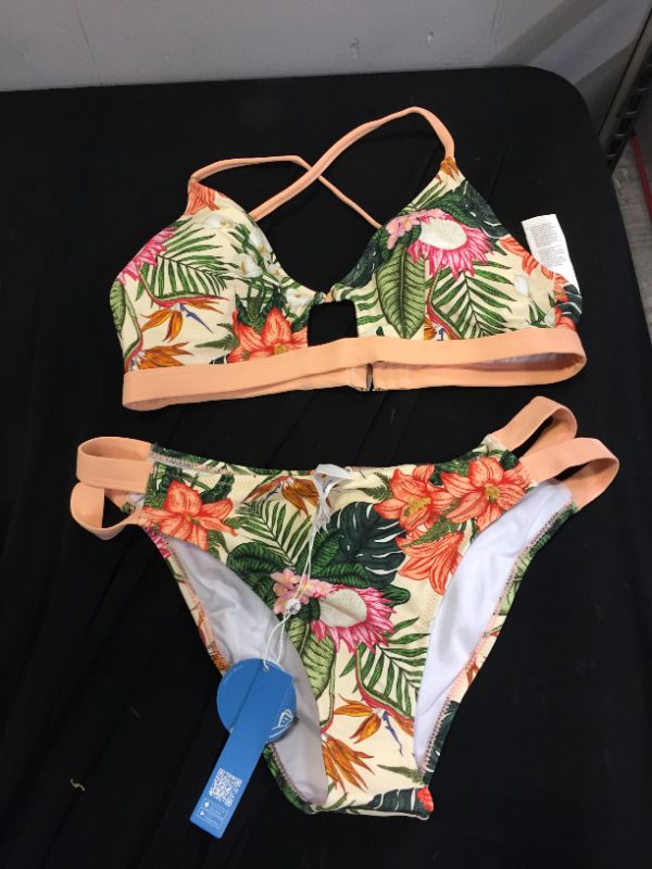 Photo 2 of CUPSHE Carolyn Leafy And Floral Crisscross Strappy Bikini SMALL