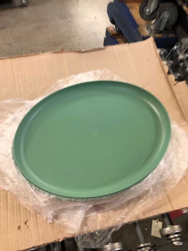Photo 1 of 6 12" x 15" Plastic Oval Serving Platter Green - Room Essentials
