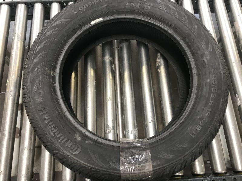Photo 1 of Continental ContiProContact Radial - 205/55R16 89H SL
