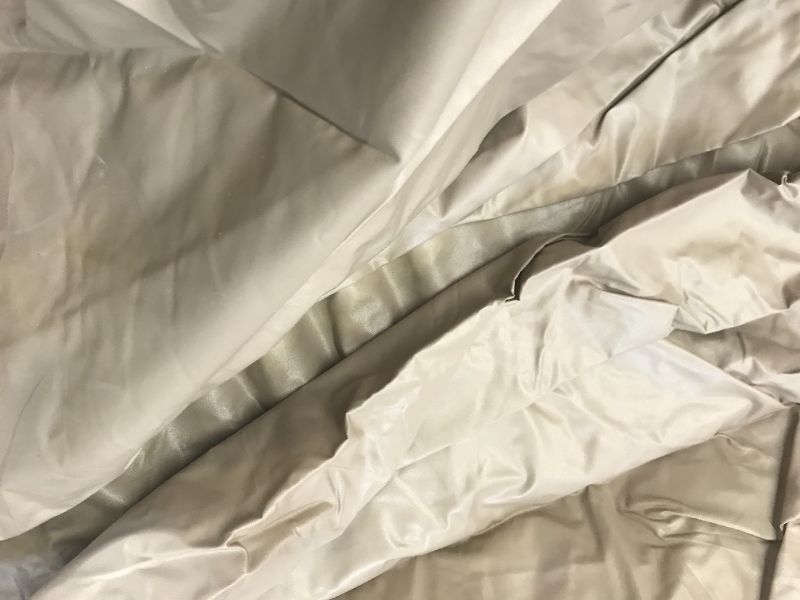 Photo 3 of 15 foot long tarp color beige for marine but unable to determine which for but not for car