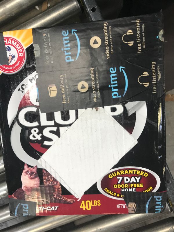 Photo 2 of Arm & Hammer Clump & Seal Platinum Litter, Multi-Cat, 40 Lbs--USED BOX 