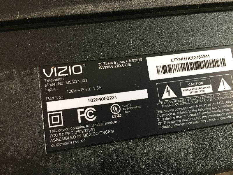 Photo 5 of VIZIO 58" M-Series Quantum Color 4K HDR Smart TV - (M58Q7-J01)
