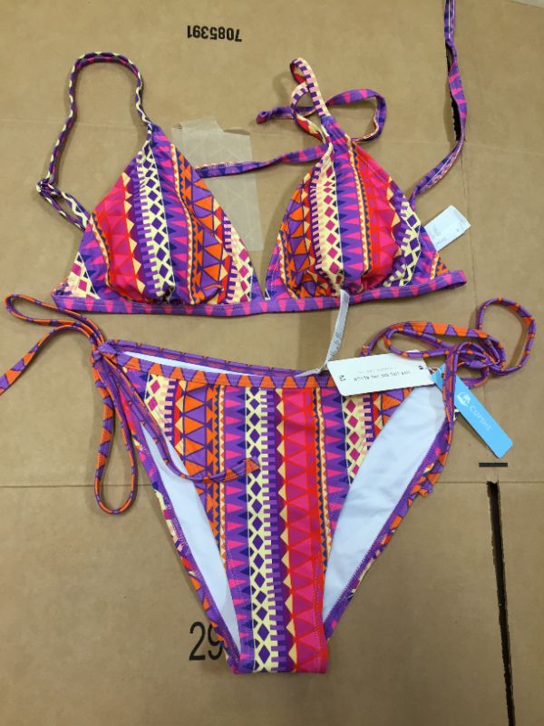 Photo 2 of Cupshe Women's Low Rise Boho Print V Neck Lace Up Triangle Two Piece Bikini Swimsuit Set
SIZE MEDIUM