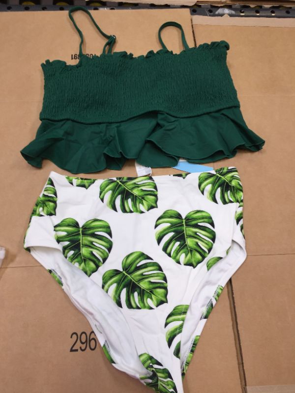 Photo 2 of CUPSHE WOMEN'S SIZE LARGE SMOCKED RUFFLED HIGH WAISTED BIKINI SET 