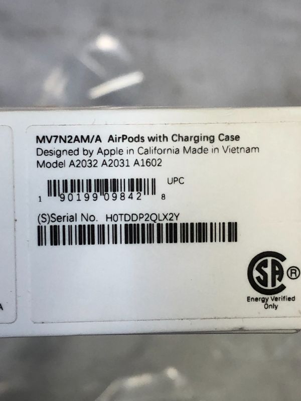 Photo 1 of Apple AirPods (2nd Generation,used)