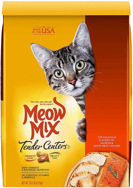 Photo 1 of Meow Mix Tender Centers Dry Cat Food, Salmon & Chicken, 13.5 Pound Bag bb apr 19 22 