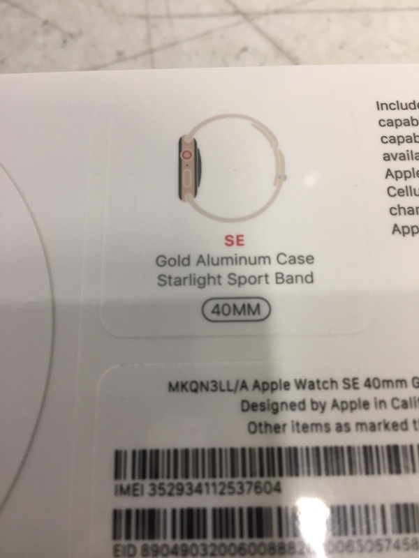 Photo 2 of Apple Watch SE (GPS + Cellular, 40mm) Gold Aluminum Case with Starlight Sport Band
