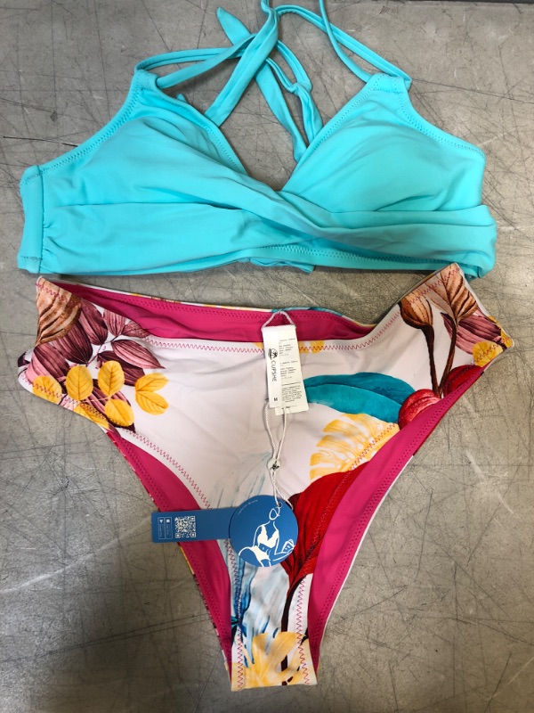 Photo 1 of 2 Piece bathing Suit Swimwear Size M NEW
