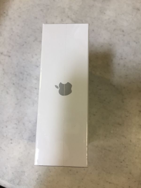 Photo 3 of Apple AirPods (2nd Generation)
