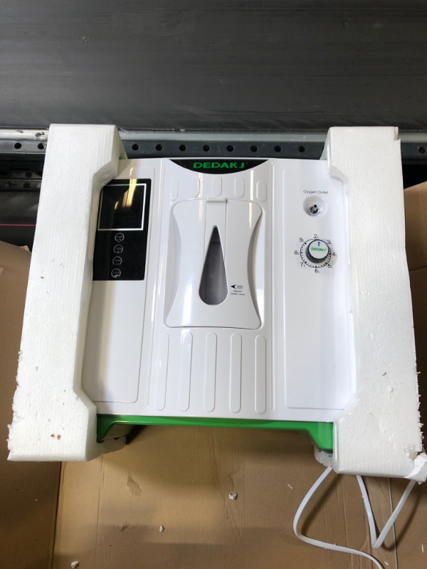 Photo 4 of ----SELL FOR PARTS----Oxygen Concentrator DEDAKJ DDT-2A 230W 2L-9L Oxygen Generator Making Machine Home Use Oxygen Generating Machine - 110V US Plug
