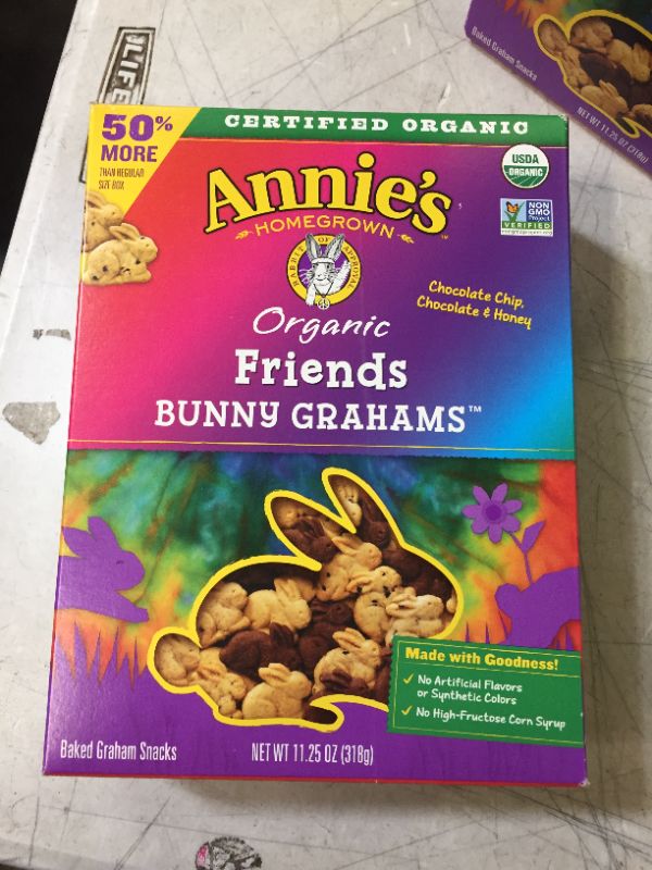 Photo 3 of 2 Annie's Organic Friends Bunny Graham Snacks, Chocolate Chip, Chocolate & Honey, 11.25 oz. Box
