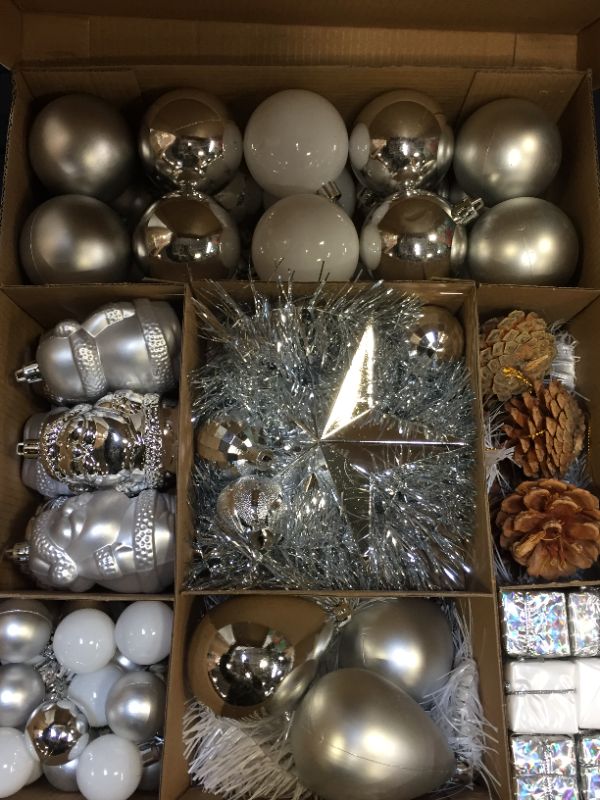 Photo 2 of #NA 104-Pcs Christmas Ball Ornaments Assorted Shatterproof Christmas Ball Set for Xmas Tree Decoration (Silver)
