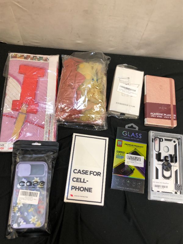 Photo 1 of 8 pcs misc lot 