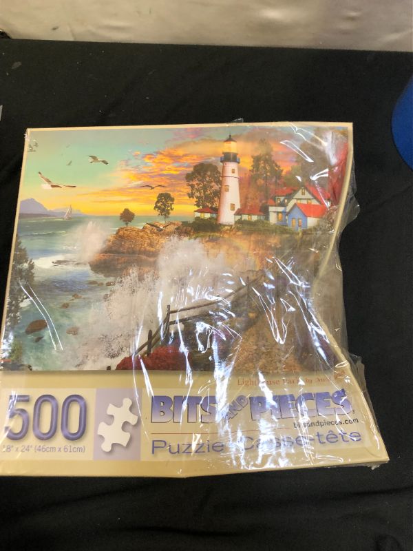 Photo 1 of 500 18 inch by 24 inch puzzle 