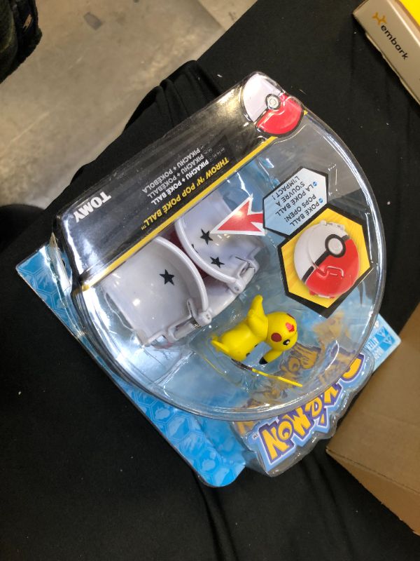 Photo 2 of Pokemon Throw 'N' Pop Poke Ball 2 inch Action Figure - Rockruffand Ultra Ball