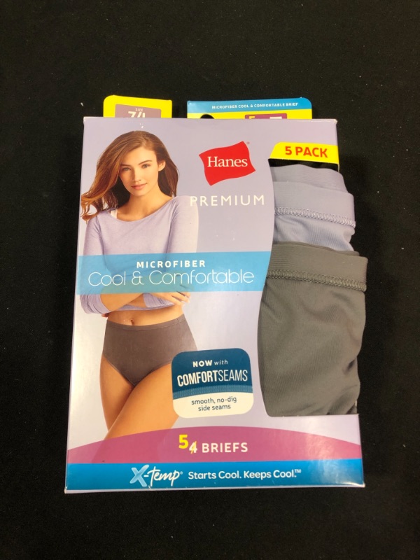 Photo 2 of Hanes Premium Women's Cool & Comfortable Microfiber Briefs 4pk - size 7 - l 
