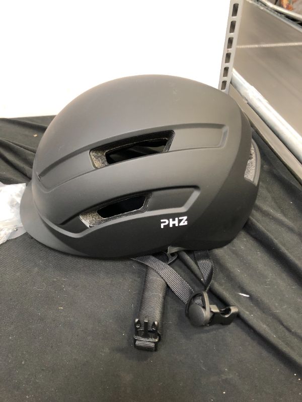 Photo 1 of PHZ KIDS HELMET BLACK
SIZE LARGE