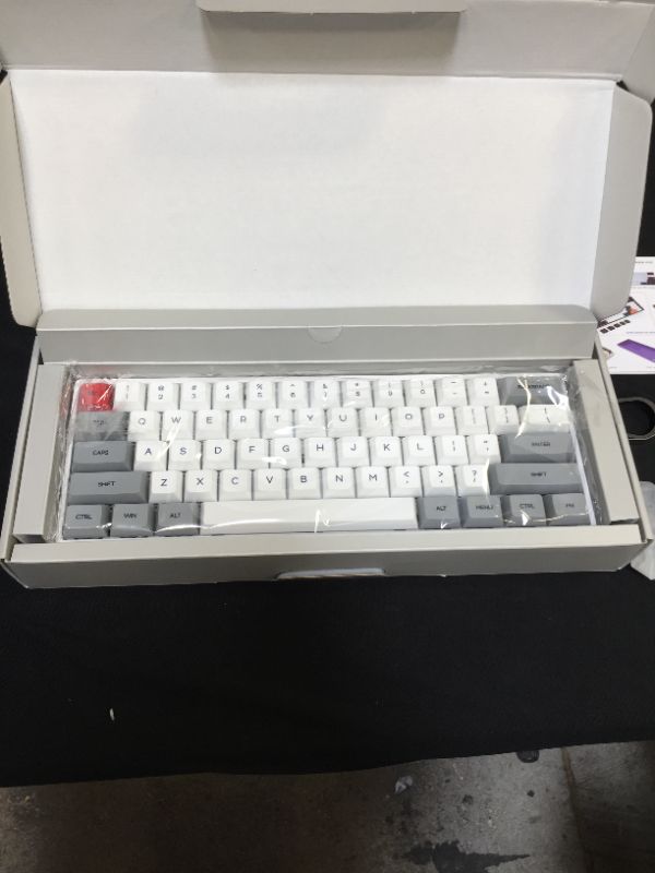 Photo 1 of SKYLOONG KEYBOARD GREY/WHITE GK61/GK61X/SK61 
MULTICOLOR