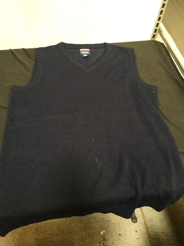 Photo 2 of FRENCH TOAST BOYS V-NECK NAVY VEST
SIZE 2XL