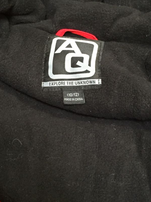 Photo 2 of AQ EXPLORE THE UNKNOWN KIDS JACKET BLACK/RED/GREY
SIZE 10-12