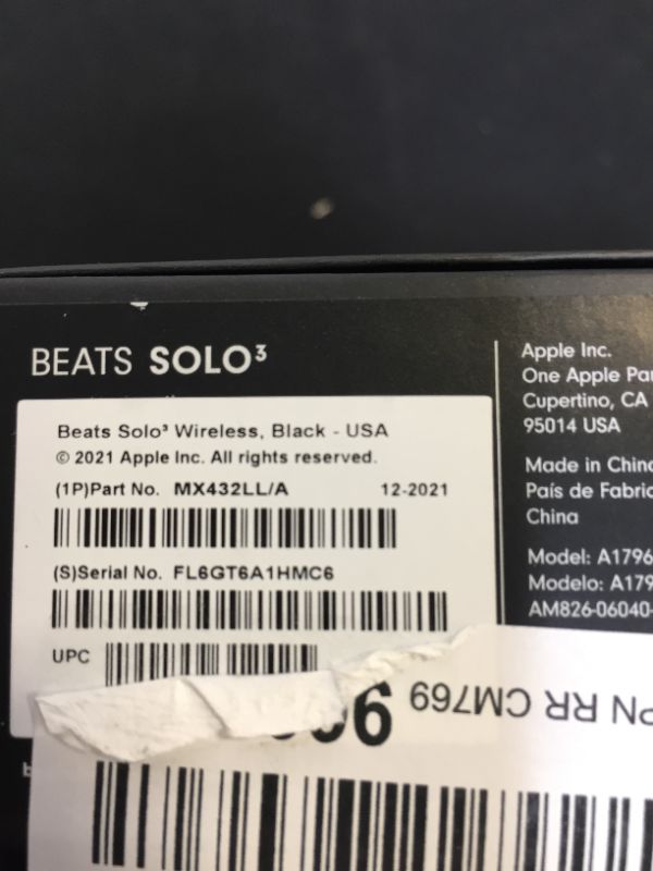 Photo 2 of Beats Solo3 Wireless On-Ear Headphones - Apple W1 Headphone Chip, Class 1 Bluetooth, 40 Hours of Listening Time, Built-in Microphone - Black (Latest Model)
