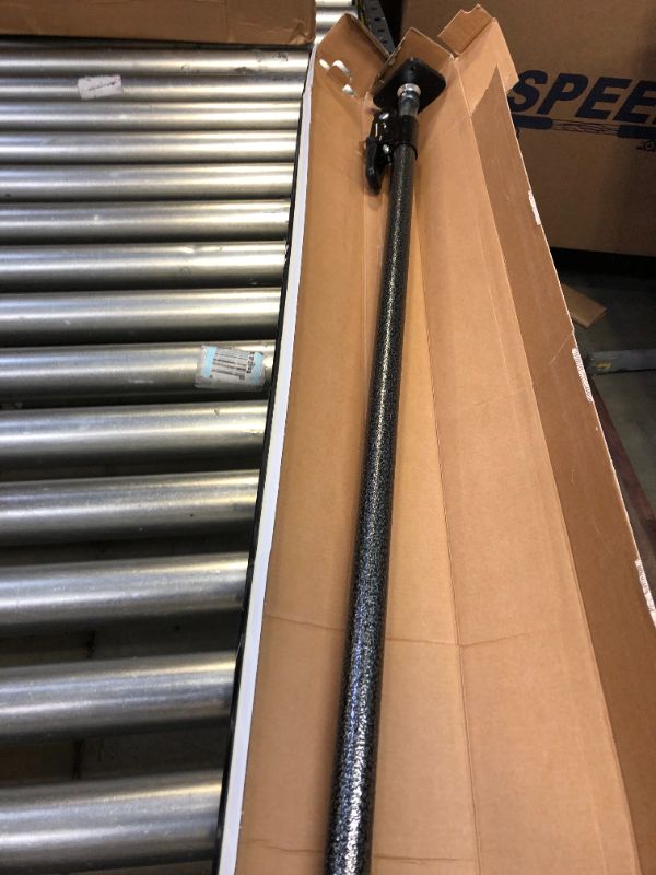 Photo 2 of Reese Carry Power Ratcheting Cargo Bar