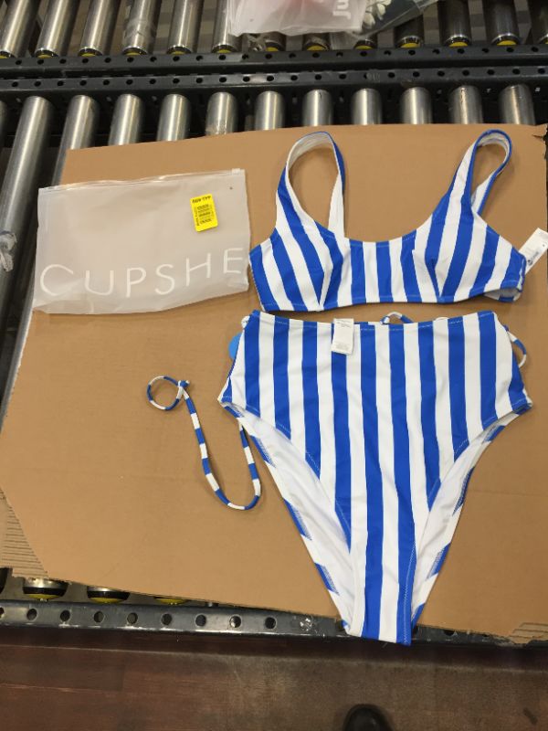 Photo 1 of CUPSHE Bathing Suit Size Medium