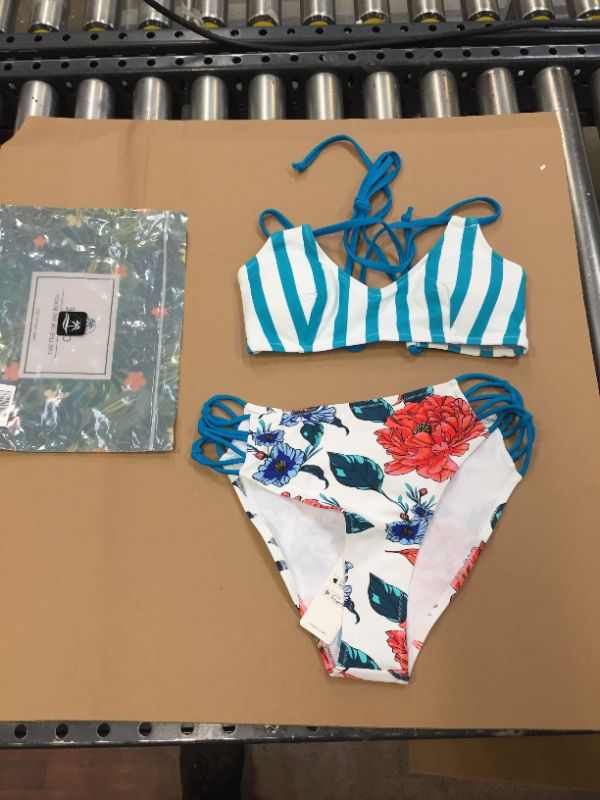 Photo 1 of CUPSHE Bathing Suit Size Medium