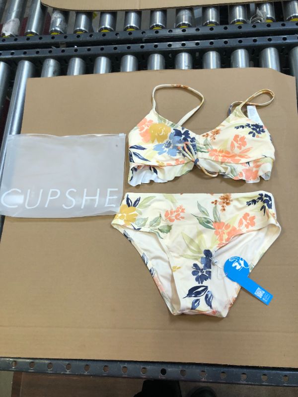 Photo 1 of CUPSHE Bathing Suit Size Small 