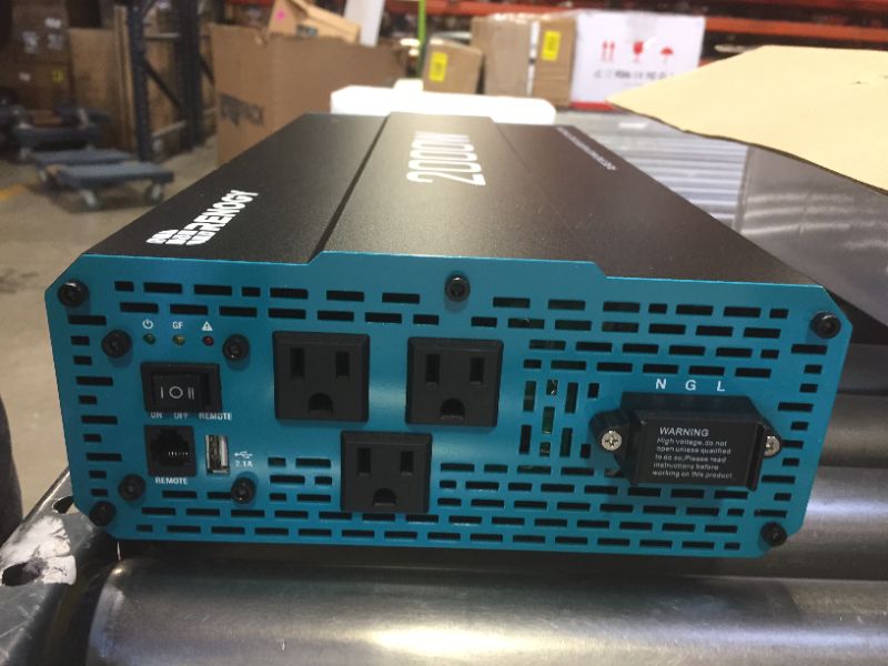 Photo 1 of Renogy - Wave Inverter 2000W