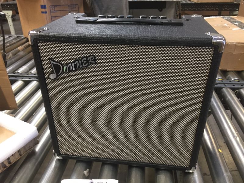 Photo 5 of Donner 30W Bass AMP Bass Combo Amplifier DBA-30 Bass Guitar Amp with Onboard Clean and Distortion Overdrive Dual Tone Switching