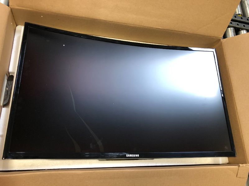 Photo 2 of SAMSUNG 27" CF398 Curved LED Monitor PARTS ONLY