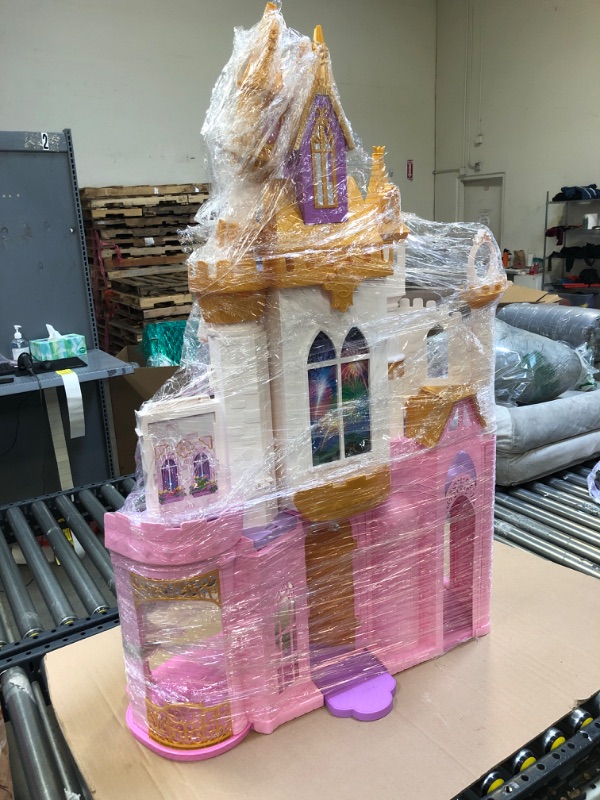 Photo 1 of Disney Princess Ultimate Celebration Castle Doll House

