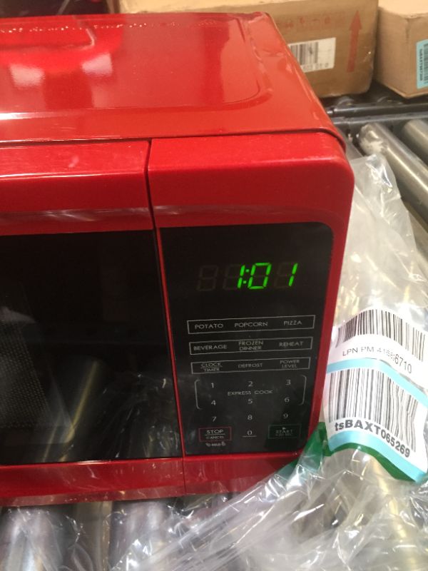 Photo 2 of Willz 0.7cf Counter Top Microwave Oven- Red
