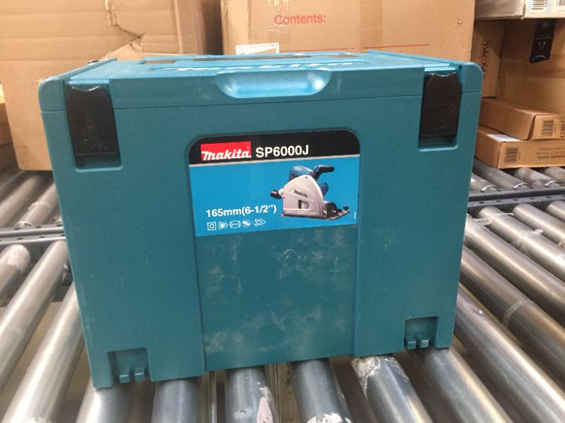 Photo 2 of Makita SP6000J1 6-1/2-Inch 12.0 Amp Plunge Circular Saw with Guide Rail
(( BOX 1 OF 2 ))