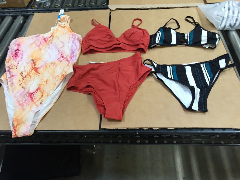 Photo 1 of ASSORTED WOMEN BIKINI SETS
(( ALL LARGE ))